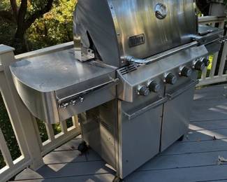Weber 4-burner grill