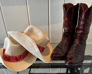 Custom made leather cowboy boots for Men, size 10