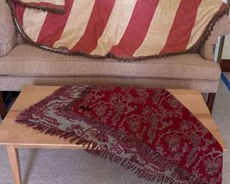 Coffee Table And Coverings