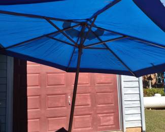 Beach umbrella like new.