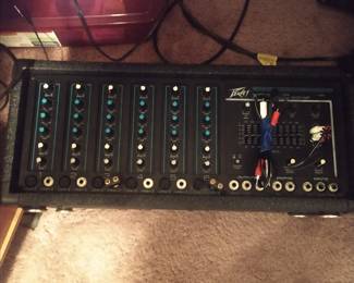 Professional mixing amplifier
Peavey brand