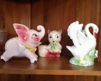 Several vintage planters and figurines