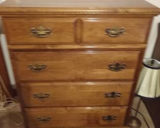 Chest of drawers