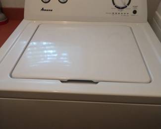  Amana washer in pristine condition