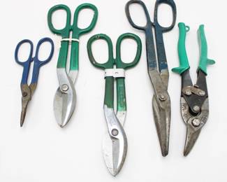 Assorted Tin Snips (Total of 5)
