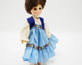 Vintage 1976 Effanbee International Isreal Doll
