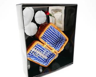 Ashton-Drake Gene Doll "Gene's Picnic Basket" Accessory Pack
