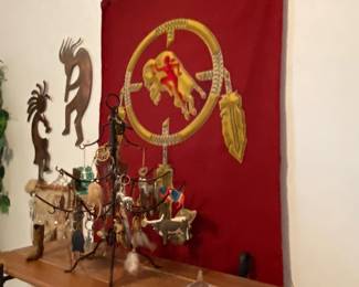 Native American blanket (garnet & Gold)