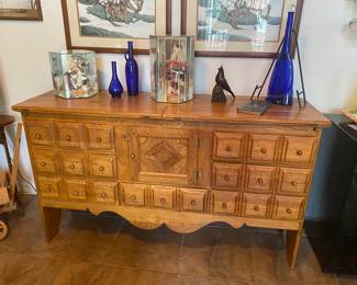 Lexington rustic dresser / bar / buffet Solid wood 63 x 37 x 19