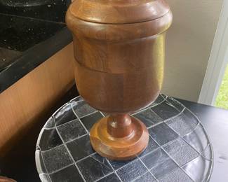 Teak accent urn with lid