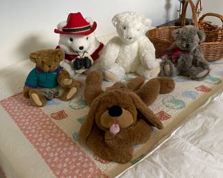 Vermont Teddy bears and other collectible plush animals 