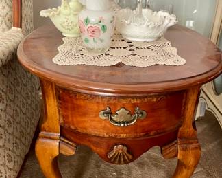 one of a pair of oval Queen Anne end tables, Fenton silvercrest basket, Fenton custard basket, Fenton hand painted vase