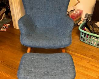 Blue mid-century style chair with stool. Excellent condition. $45