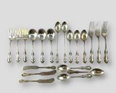 International Sterling Silver Joan Of Arc flatware 688 Grams