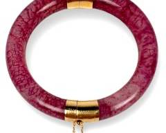 Fine 14k Yellow Gold Red Jade Hinged Bangle. 41.8 grams