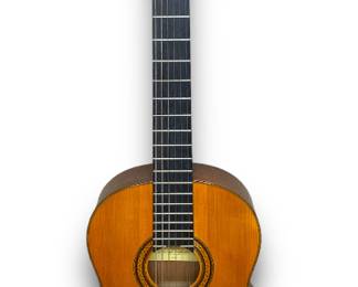 Yamaha G-231 Cedar Top Nylon String Classical Acoustic Guitar w/ Hardshell Travel Case