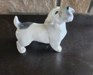 1926 ANTIQUE ROYAL COPENHAGEN