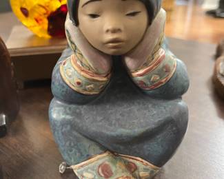 Beautiful little Native American statue.  Love her.