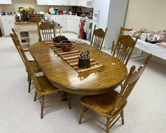 Kitchen table with 6 chairs.
