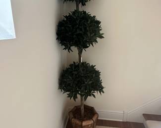 Artificial tree