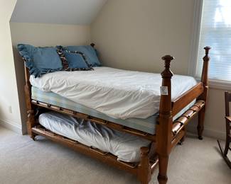 3/4 bed with trundle