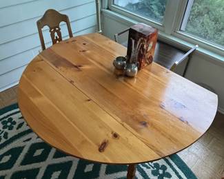 Double Drop Leaf Table Space Saver