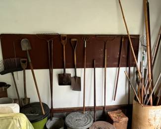 VINTAGE LAWN TOOLS More