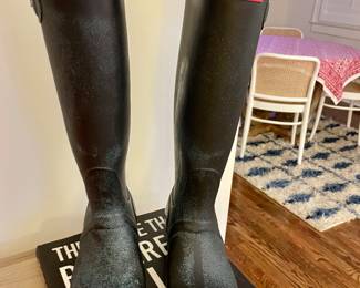 Hunter paint splattered boots $30