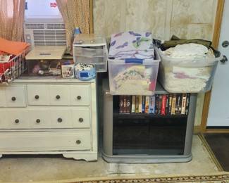 Dresser,entertainment center,linen
