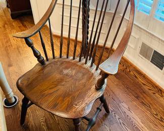 Set of 6 vintage farmhouse spindle fan-back dining chairs