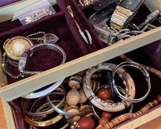 Miscellaneous & Fun Costume Jewelry