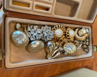 It's Pretty But Not As Pretty As YOU!