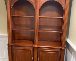 Bookcase 56"x16"x83"