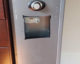 Sentry safe- as is.  In working condition
