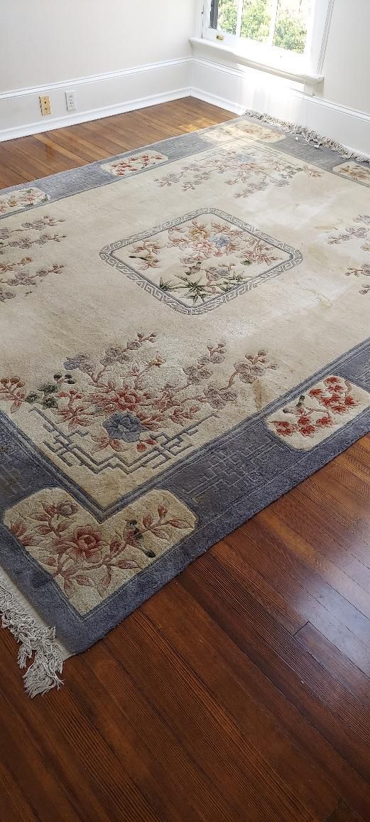 Large Chinese rug