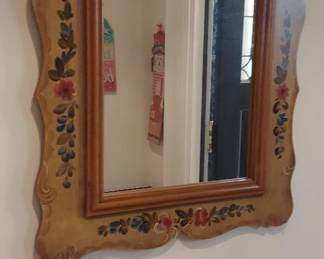 Painted mirror, pretty!