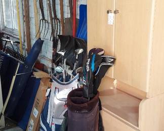 Outdoor tools and golf clubs (also other golf balls and accessories)