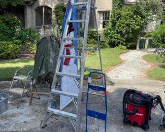Ladders, shop vac, lots of great outdoor and garage items