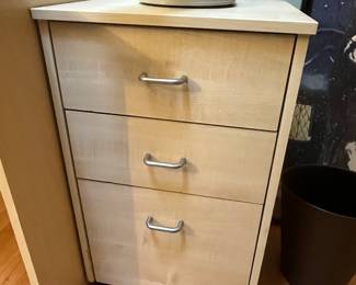 File cabinet on castors