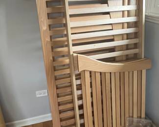 Crib that converts to a full bedframe