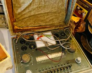Tube tester for radios
