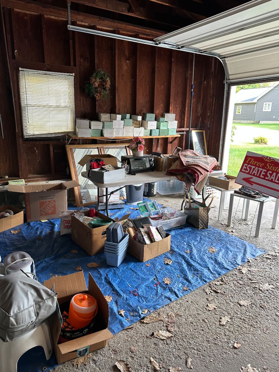 Three Sisters Estate Ssle in Newport, NH starts on 9/16/2023