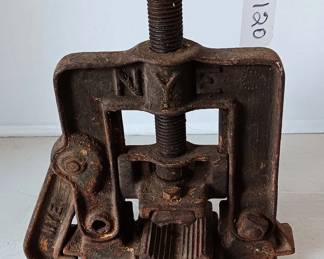 NYE #70 Pipe Vise