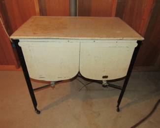 Fantastic Ideal double washtub