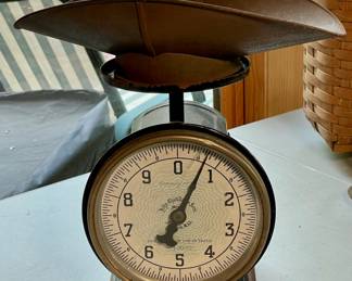 Vintage John Chatillon table scale.