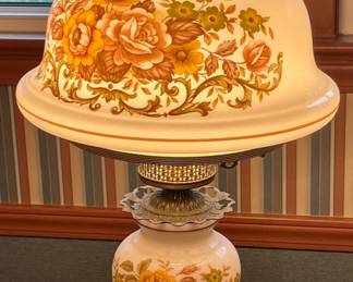 Gone with the wind style lamp.