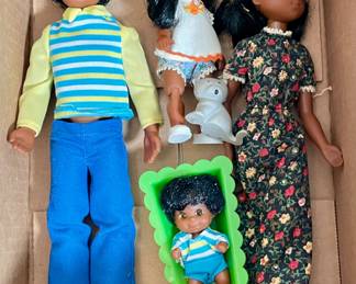 Vintage Mattel 5 piece African American Sunshine Family dolls.
