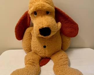 Vintage Doogan plush dog.