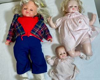 Vintage baby dolls.
