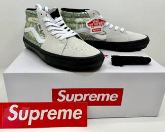 Rare Vans Supreme Dollar Bill White Skate Grosso M Sneakers, Size 29.5 (11.5), New In Box
Lot #: 1